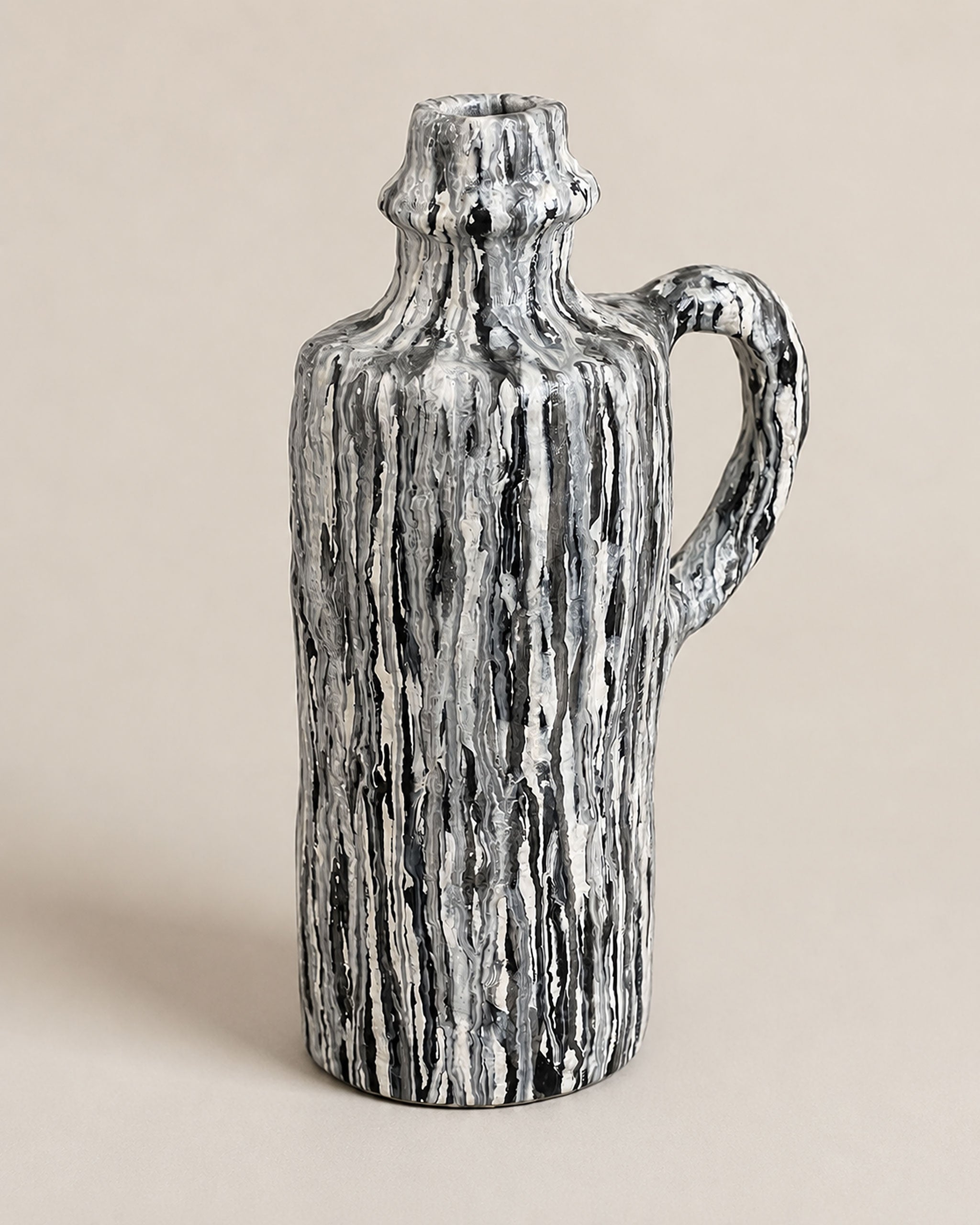 Graphite Cascade Vessel
