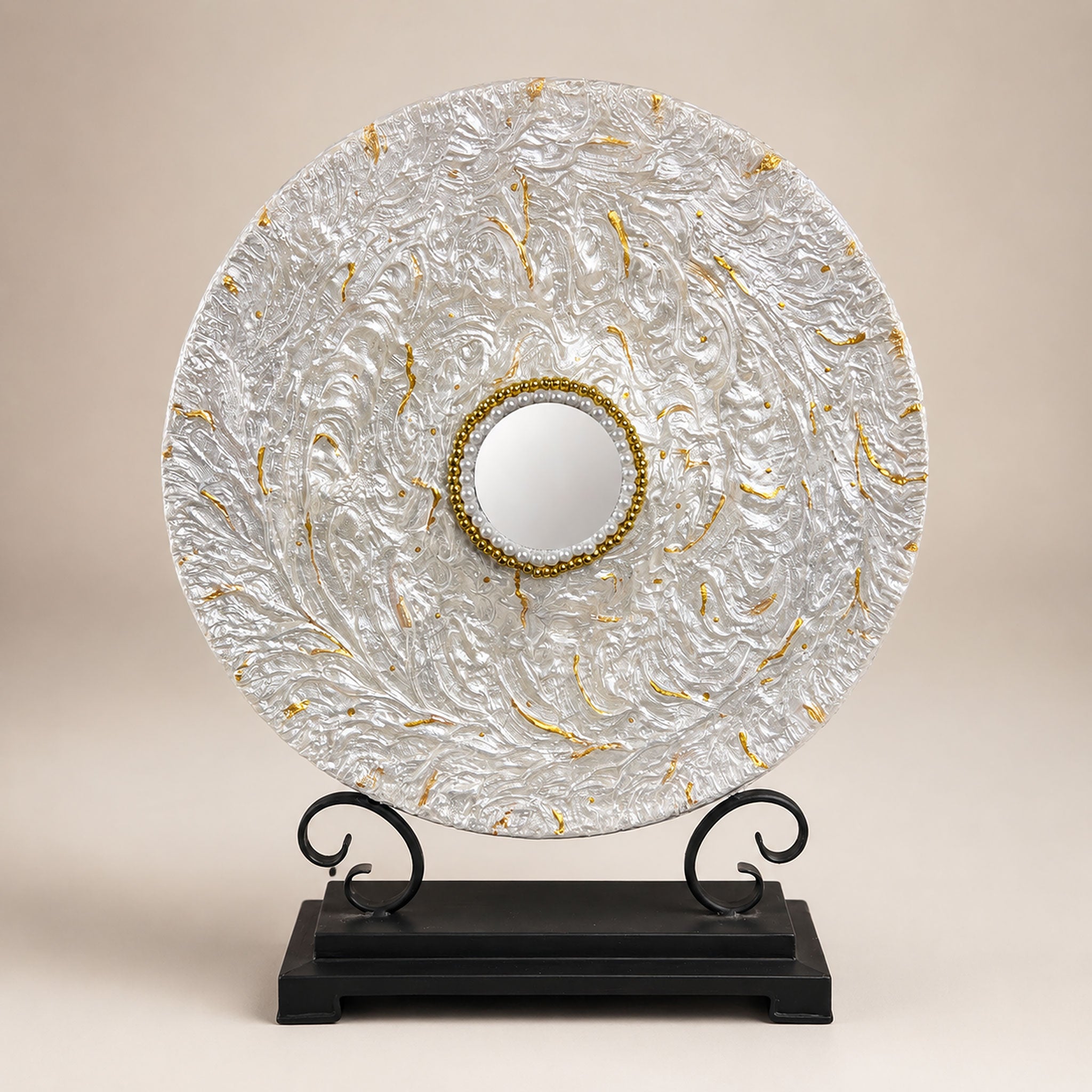 Moonveil Medallion