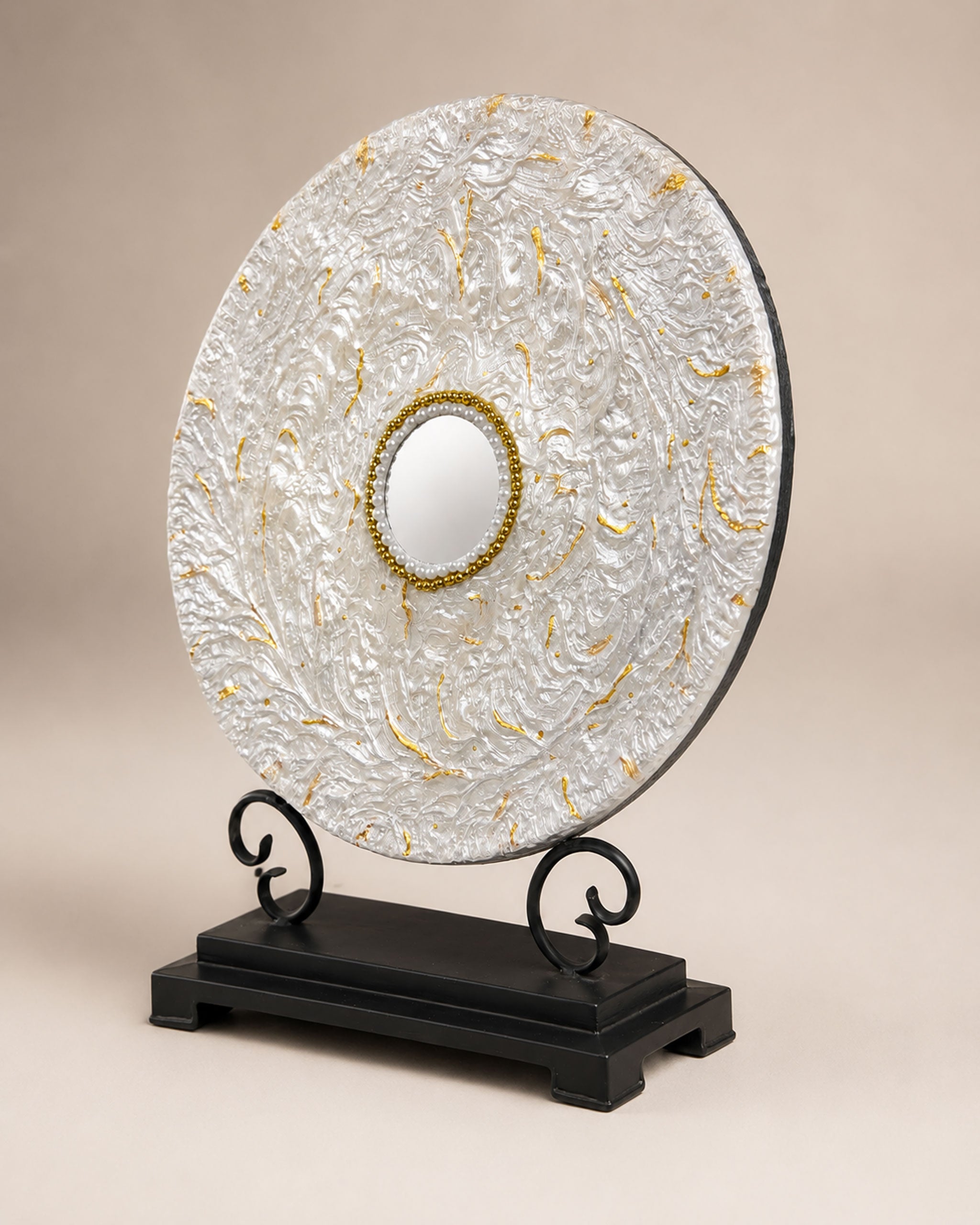 Moonveil Medallion