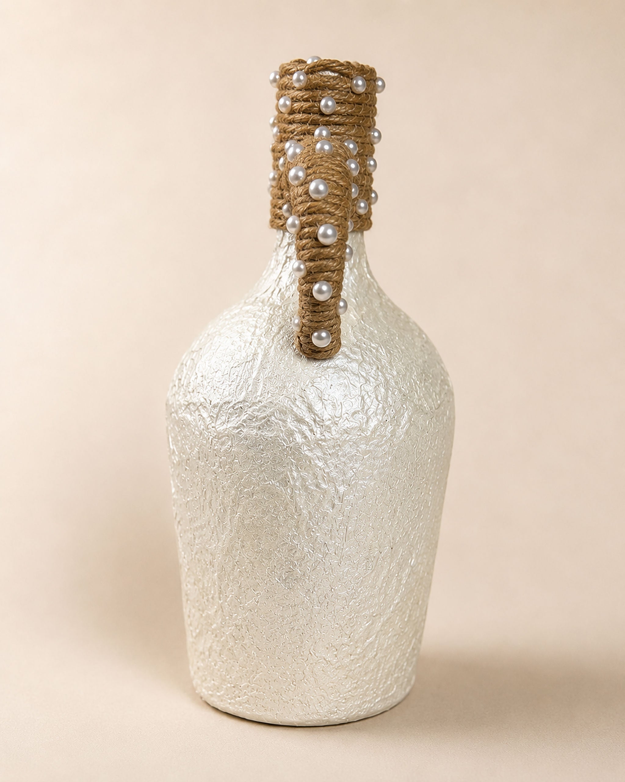 Opaline Jute Vessel