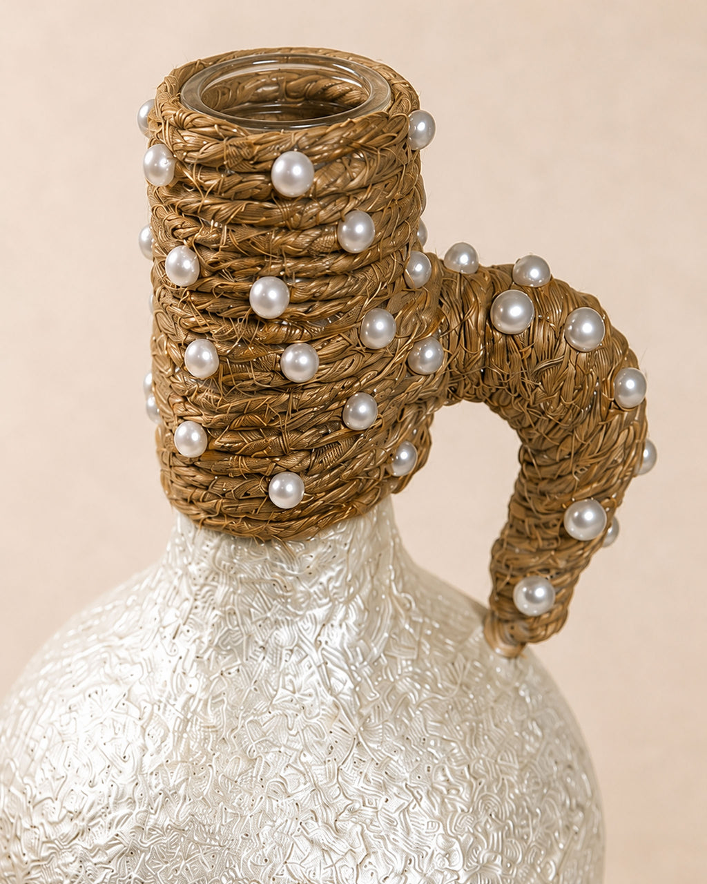 Opaline Jute Vessel
